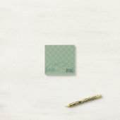 Green Check Pattern Rustic Mountains Monogram ポストイット (デスク上)