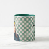 Green Checkered Personalized Portrait Graduation マグカップ (中央)