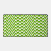 Green Chevron Pattern Desk Mat デスクマット (正面)