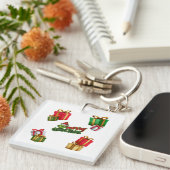 Green Christmas Creature with Gift Boxes キーホルダー (正面右)