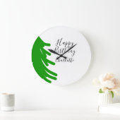 Green Christmas tree happy birthday December winte ラージ壁時計 (ホーム)