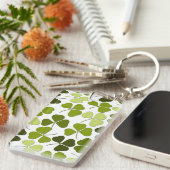 Green Clover in a Variety of Shades キーホルダー (正面右)