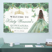 Green Dress Dark Skin Princess Floral Quinceanera 横断幕 (トレードショー)