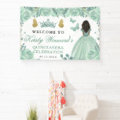 Green Dress Dark Skin Princess Floral Quinceanera 横断幕 (インサイチュ)