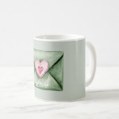 Green Envelope Pink Love Heart コーヒーマグカップ (正面右)