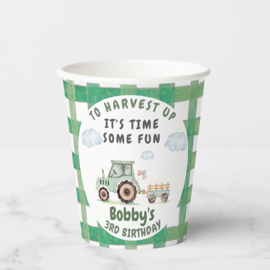 Green Farm Tractor Boys Any Age Birthday 紙コップ (正面)