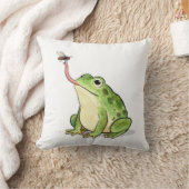 Green Frog Catching a Fly クッション (ブランケット)