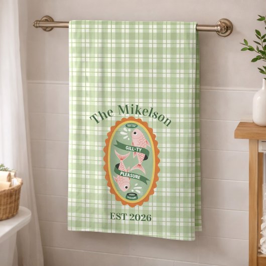 Green Gingham Sardines Custom Family Name バスタオル