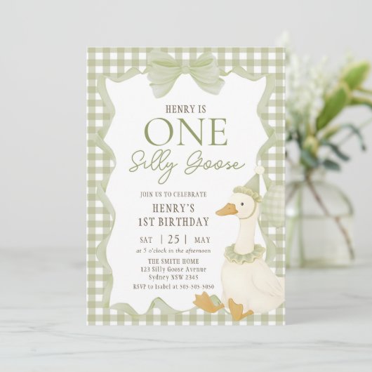 Green Gingham Silly Goose 1st Birthday Invitation 招待状 (スタンド正面)