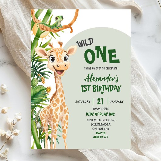 Green Giraffe Wild One Safari First Birthday 招待状