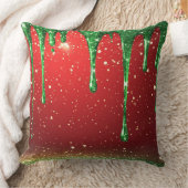 Green Glitter Drip Over Red Background クッション (ブランケット)