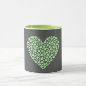 Green Gradient Heart Circles – Dark Grey Minimal マグカップ (中央)
