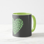 Green Gradient Heart Circles – Dark Grey Minimal マグカップ (正面右)