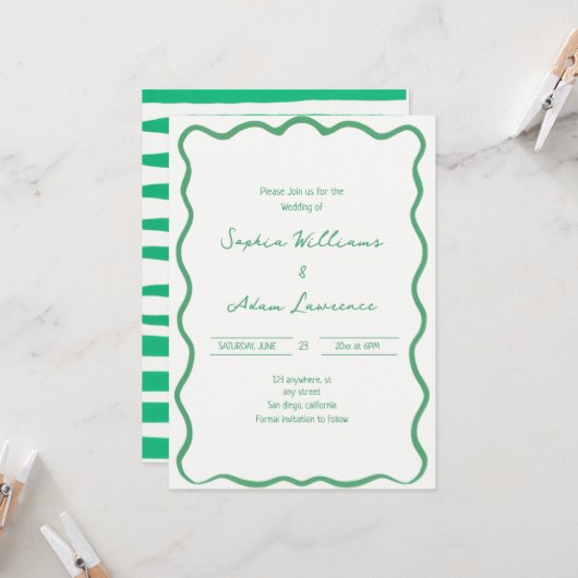 Green Hand Written Pinstripes Whimsical Wedding 招待状 (正面/裏面インサイチュ)