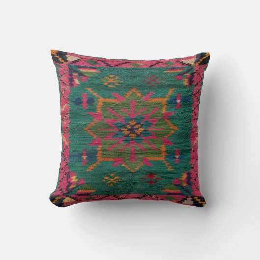 Green Kilim Pillows at Pottery Barn: A Blend クッション (正面)