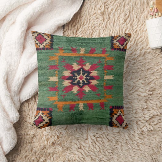 Green Kilim Pillows USA: A Cultural Accent for クッション (ブランケット)