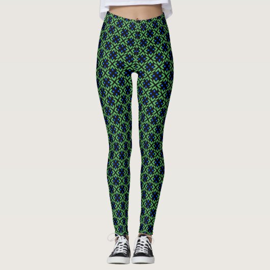 Green leafy pattern with blue petals Leggings レギンス (正面)