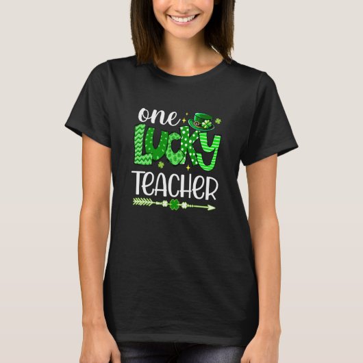 Green Leopard Shamrock One Lucky Teacher St Patric Tシャツ (正面)