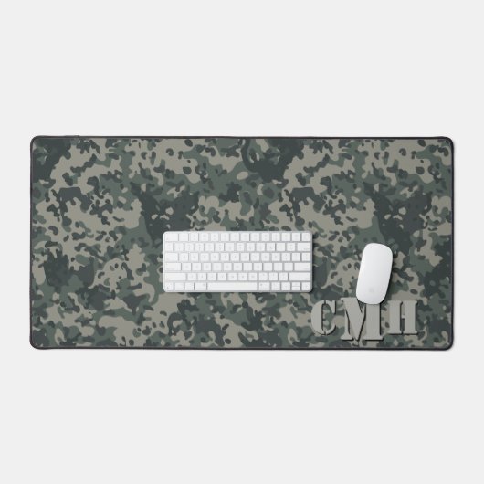 Green Military Digital Camouflage Stencil Monogram デスクマット (キーボード&マウス)