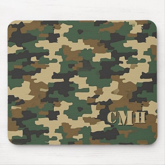 Green Military Retro Camouflage Stencil Monogram マウスパッド (正面)