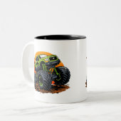 Green Monster Truck Off-Road Racing Illustration ツートーンマグカップ (正面左)