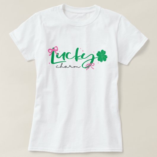 Green Pink Lucky Charm St Patrick's Day  Tシャツ (デザイン正面)