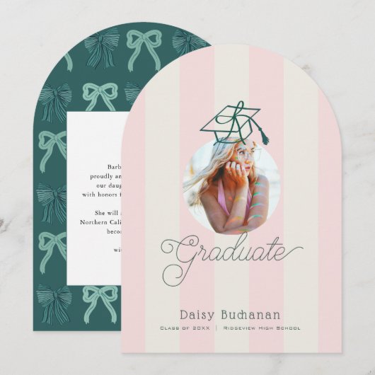 Green Pink Stripes Photo Graduation Announcement 招待状 (正面/裏面)