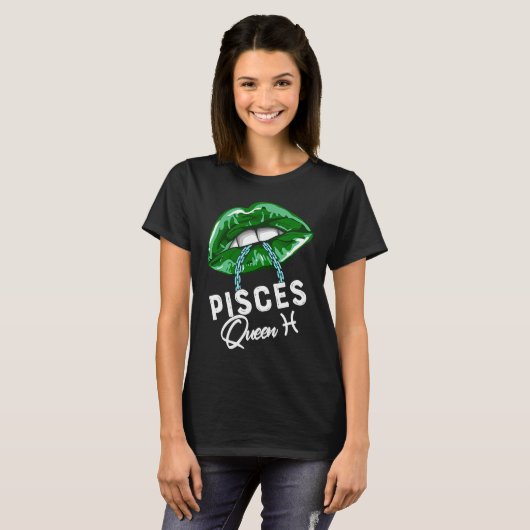 Green Pisces Queen Lips Chain Zodiac St Patricks D Tシャツ (正面フル)