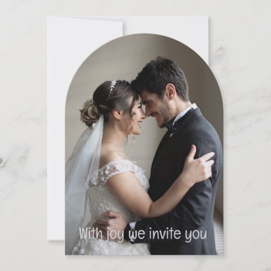 Green Romantic Couple Personalized Wedding 招待状 (正面)