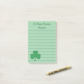 Green Shamrockパーソナライズされた Post It Notes ポストイット (デスク上)