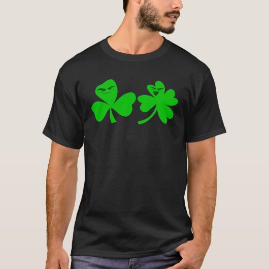 Green Shamrock C Irish Lucky St Patrick s Day Tシャツ (正面)
