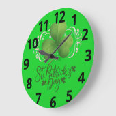 Green Shamrock St. Patrick's Day Wall Clock ラージ壁時計 (傾斜)