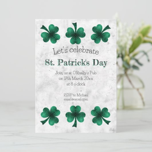 Green Sparkle Shamrock St. Patrick's Day party 招待状 (スタンド正面)