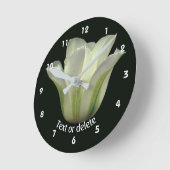 Green Striped Tulip Flower Personalized ラウンド壁時計 (傾斜)