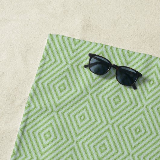 Green Stripes Squash Pattern ビーチタオル (インサイチュ)