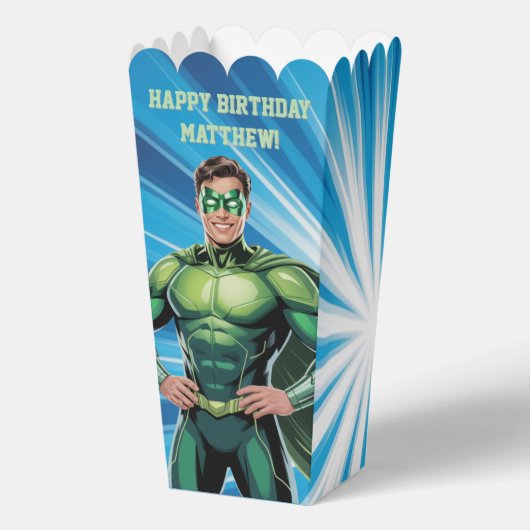 Green Superhero Boys Birthday Party フェイバーボックス (裏面)