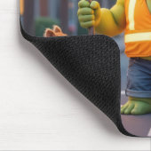 Green Superhero Crossing Guard With Chipmunks マウスパッド (コーナー)