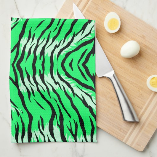 Green Tiger Animal Skin Pattern Design  キッチンタオル (四つ折り)