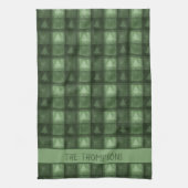 Green Tree Plaid With Custom Family Name Christmas キッチンタオル (縦)