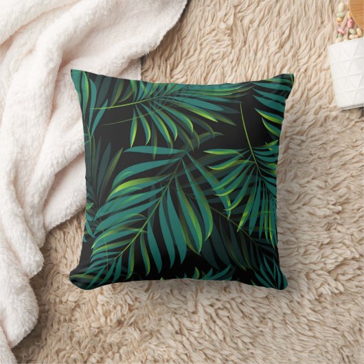 Green tropical palm leaves. Seamless pattern graph クッション (ブランケット)