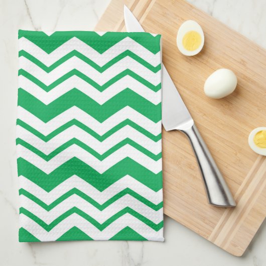 Green White Chevron Zigzag Pattern Design  キッチンタオル (四つ折り)