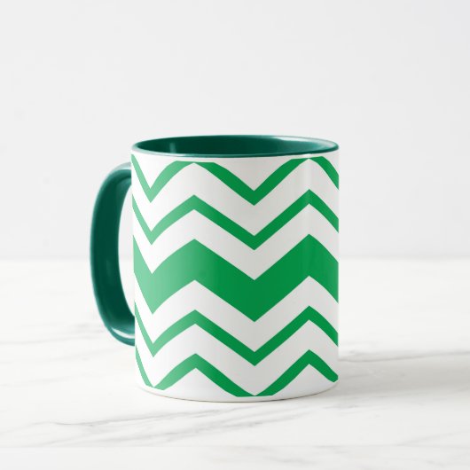Green White Chevron Zigzag Pattern Design  マグカップ (正面左)
