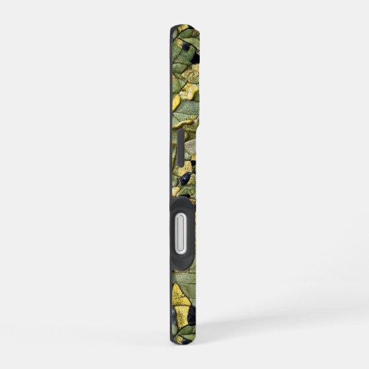 Green Yellow Alligator Crocodile Dragon Leather iPhone 16ケース (右側面)