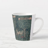 Greenery, Victorian Era Tapestry by Henry Dearle カフェラテマグ (右)