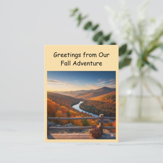 Greetings from Our Fall Adventure Travel ポストカード (スタンド正面)