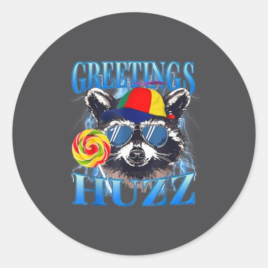 Greetings Huzz Raccoon Meme Chaos Humor Vibes  ラウンドシール (正面)