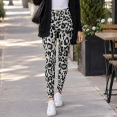 Grey Black Leopard Spots レギンス