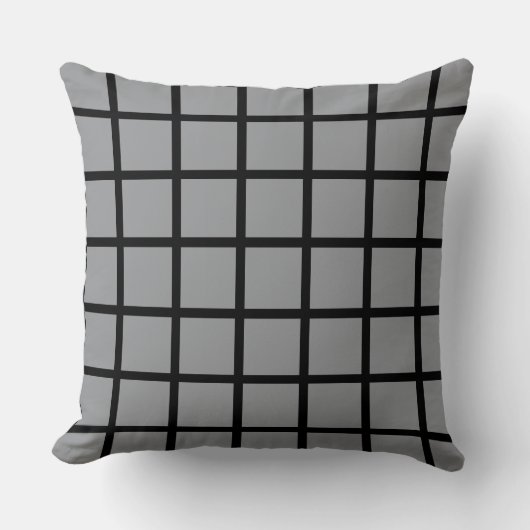 Grey coloured square pattern and black borders クッション (正面)