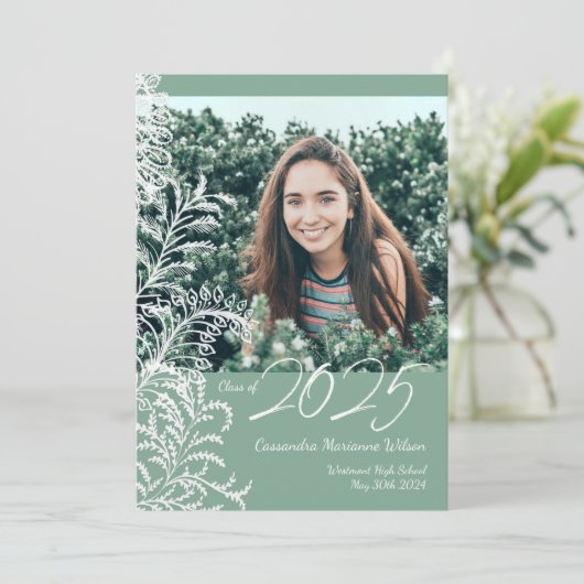 Grey Leaves Photo Graduation Announcement 招待状 (スタンド正面)