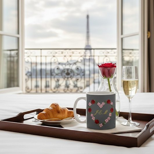 Grey mug with pink and red hearts コーヒーマグカップ